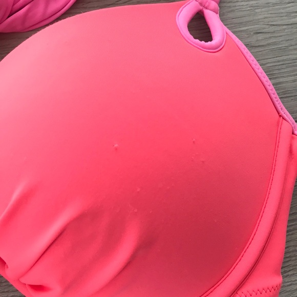 Victoria’s Secret bikini tops - Picture 4 of 7